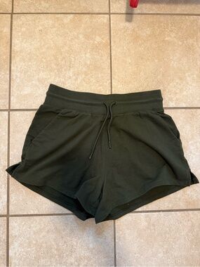 all in motion Shorts